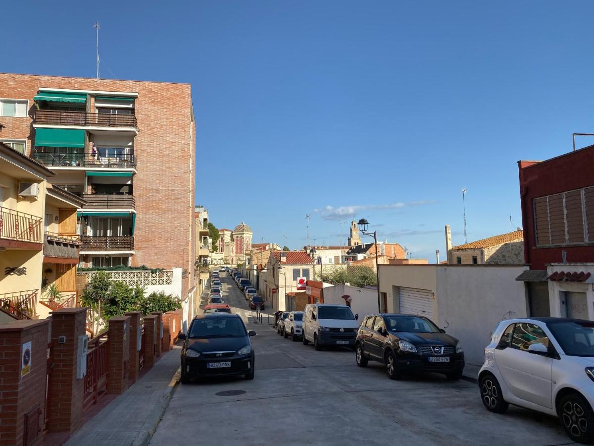 Villa casa en Masnou junto a playa y tren Exterior foto